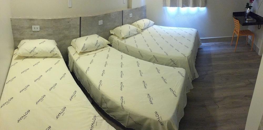 Hotel Avalon Maringa Economico Екстериор снимка