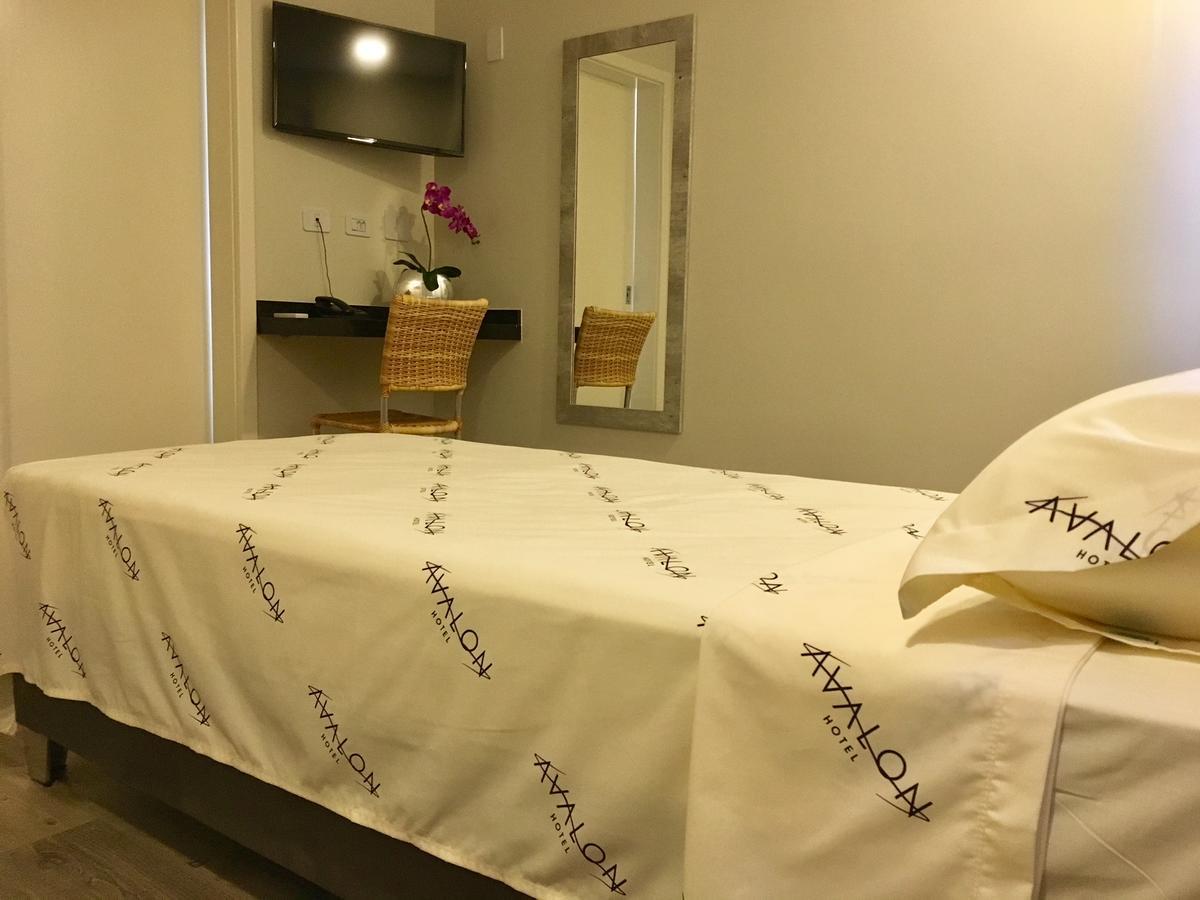 Hotel Avalon Maringa Economico Екстериор снимка