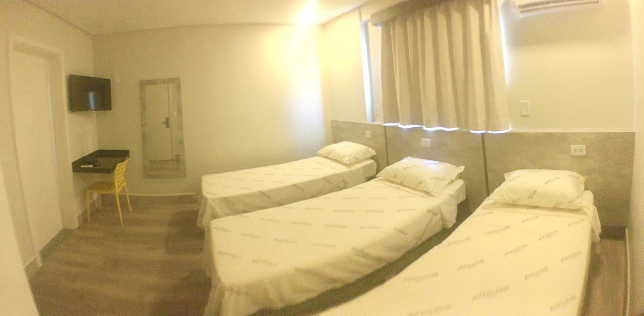 Hotel Avalon Maringa Economico Екстериор снимка